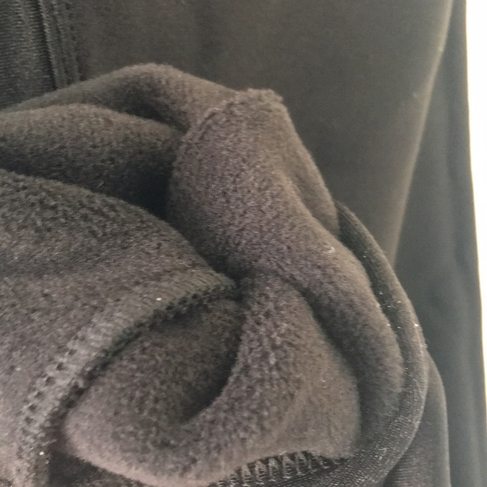 sheene pleather leggings, fur lined less shiny black - Picture 3 of 3